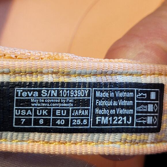 NEW Teva Hurricane XLT 2 sandals Summer Patchwork Sand Men’s 7 main image 5
